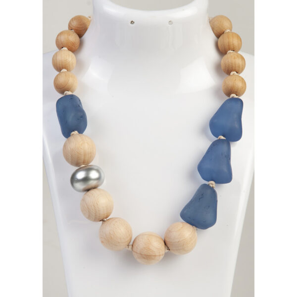 Sea & Sand – Χειροποίητο Κολιέ από Ρητίνη και Ξύλο