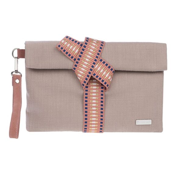 Clutch “Saumon” – Υφασμάτινη Τσάντα σε Μπεζ-Σομόν με Ethnic Λουράκι