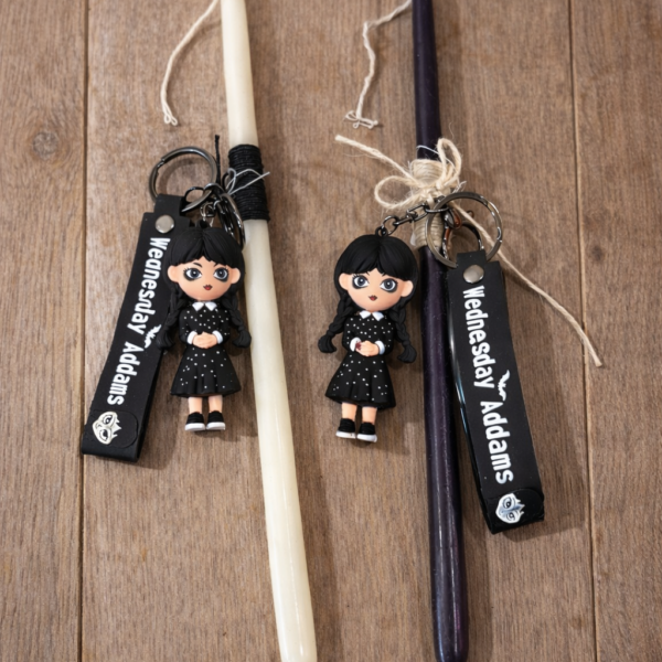 Πασχαλινή Λαμπάδα Wednesday με Μπρελόκ