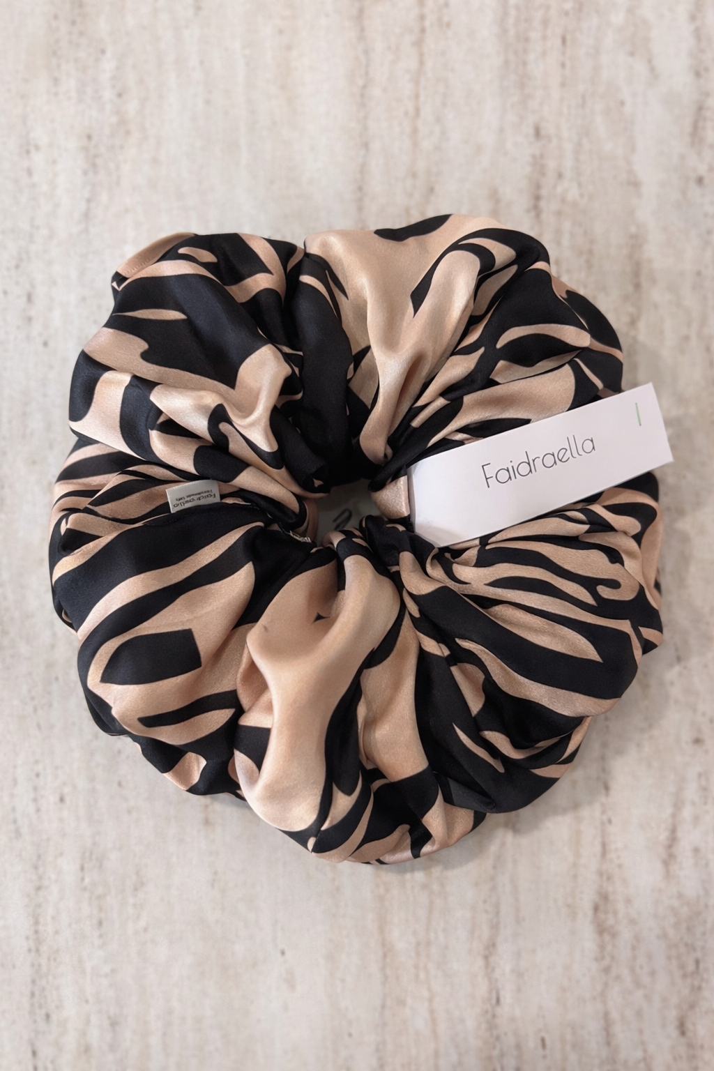 Scrunchie Large – Zebra Sand - Image 2