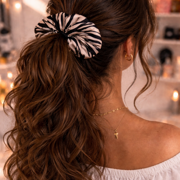 Scrunchie Large – Zebra Sand